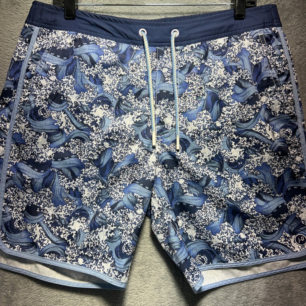 Johnnie-O Mens Blue Wave Print Swim Trunks Board Shorts Mesh Lined Size Medium